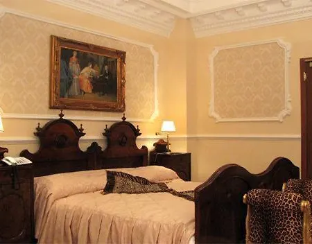 Hotel Elysee 5*